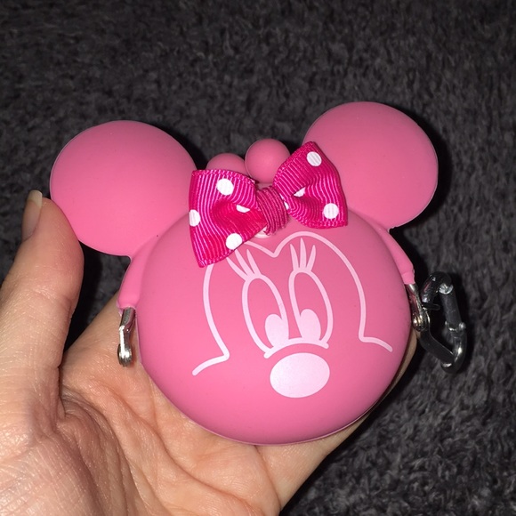 Minnie Mouse Pink Coin Pouch - Picture 2 of 13